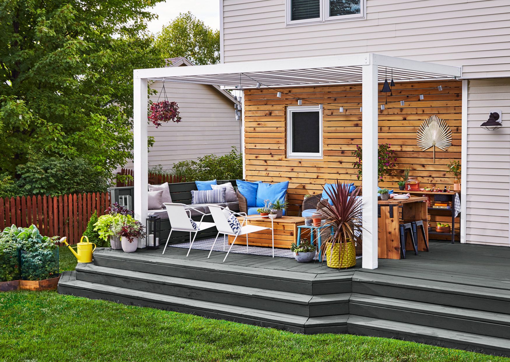 Hogarmania Deck Ideas: Simple Designs for Your Outdoor Space